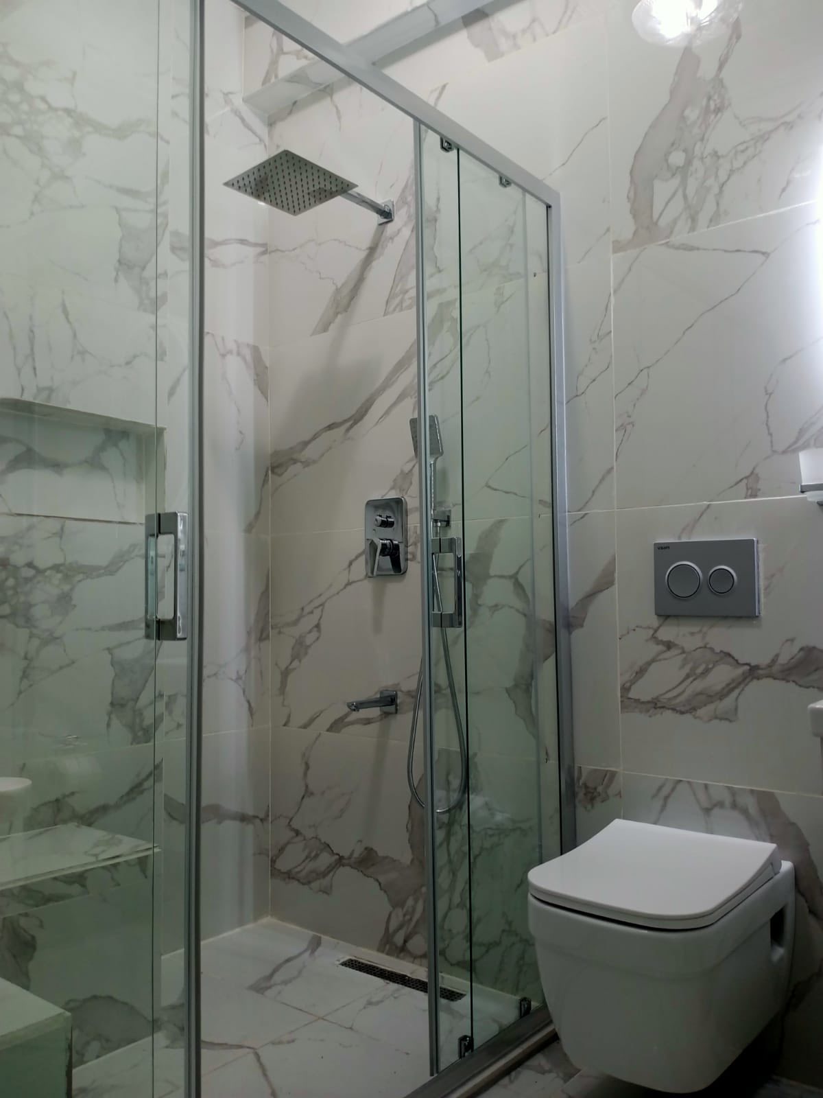 Banyo Giderlerinde Oluşan Su Birikmesi ve Yavaş Akış Sorunlarına Kalıcı Müdahale